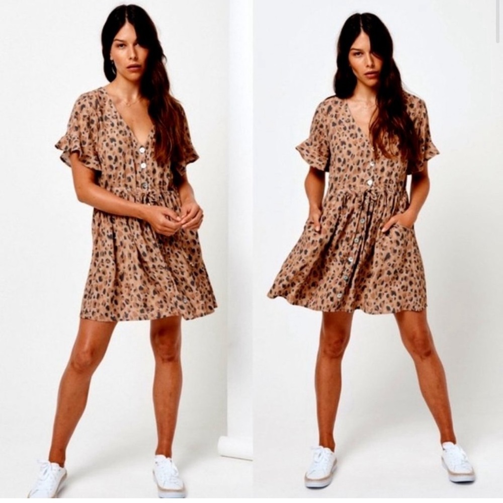 KIVARI Leopard Nomad Baby Doll Mini Dress in Medium